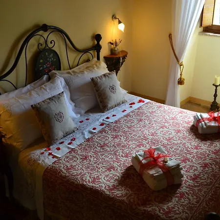 Palazzo La Loggia * Barisciano