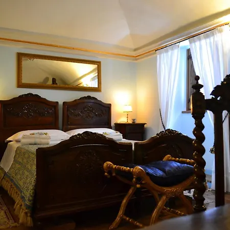 Palazzo La Loggia Hébergement de vacances Barisciano