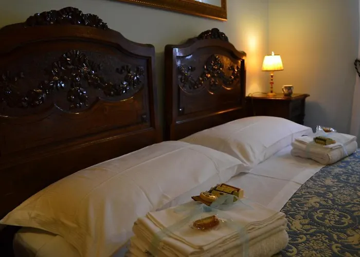 Palazzo La Loggia * Barisciano