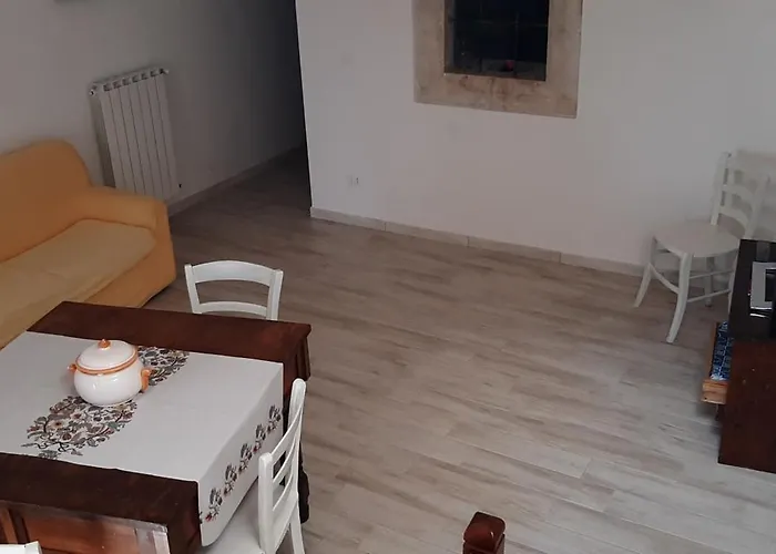 Palazzo La Loggia Ferienhaus *