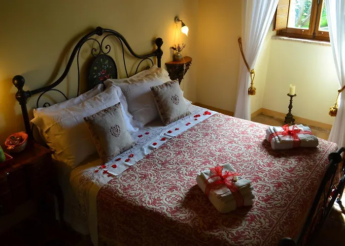 Palazzo La Loggia * Barisciano