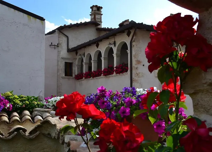 Palazzo La Loggia Ferienhaus *